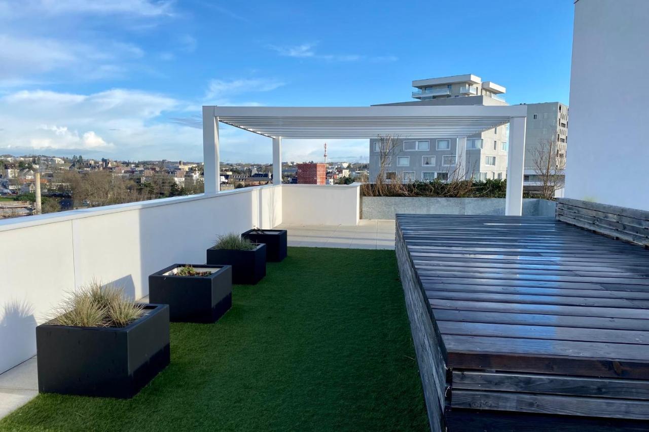 Le Rio, Appartement Avec Terrasse & Parking Rennes Exteriör bild