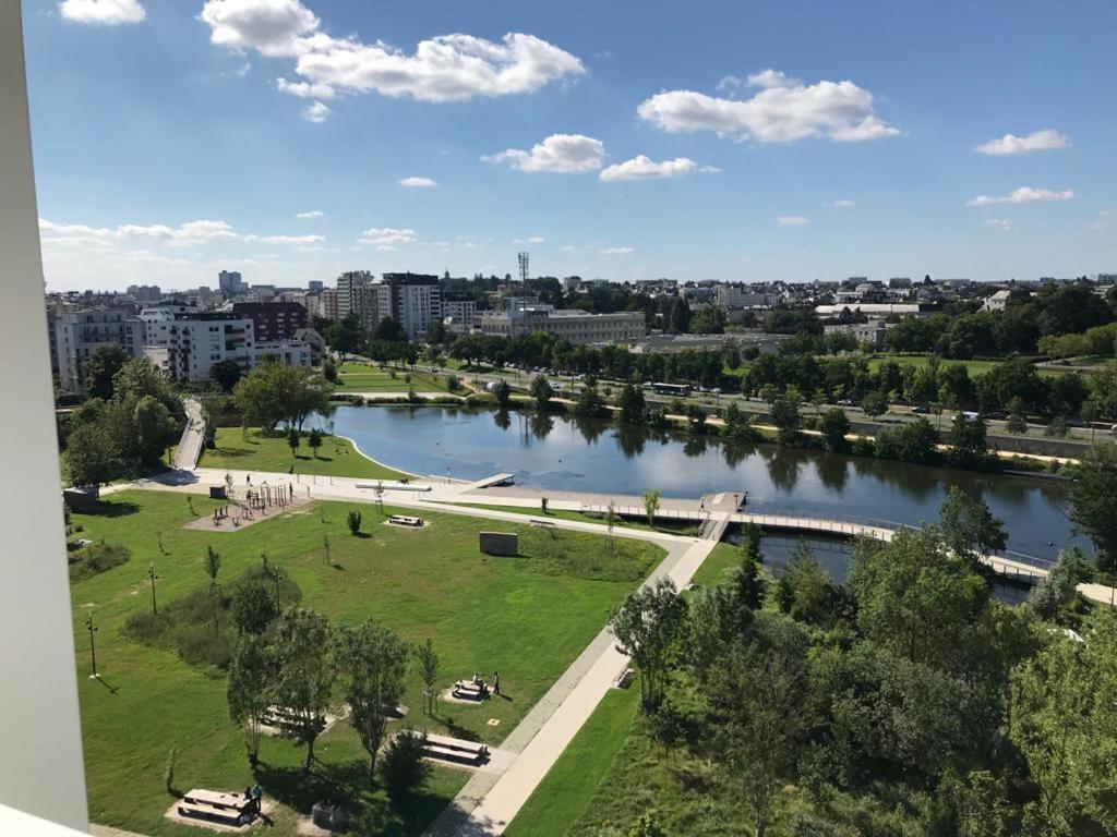 Le Rio, Appartement Avec Terrasse & Parking Rennes Exteriör bild