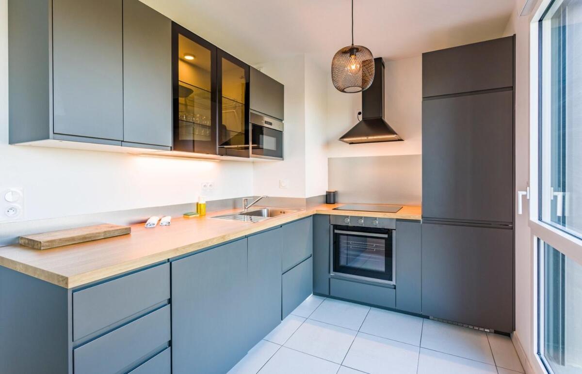 Le Rio, Appartement Avec Terrasse & Parking Rennes Exteriör bild